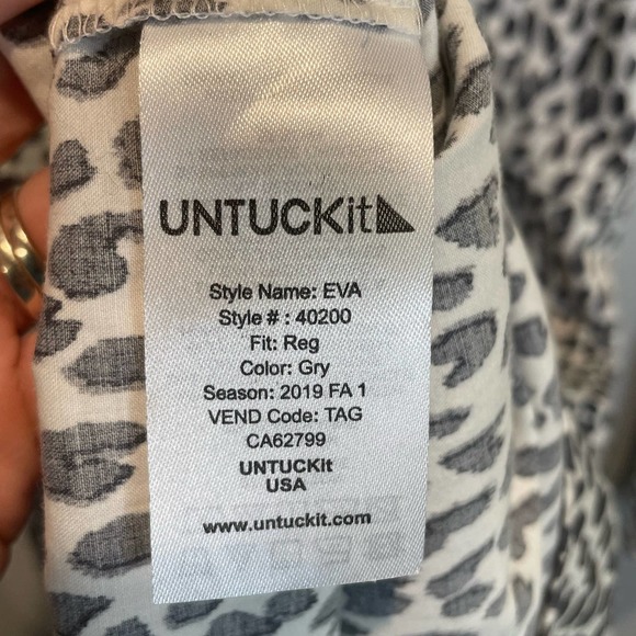 UNTUCKit Black and White Mini Dress - Picture 9 of 10